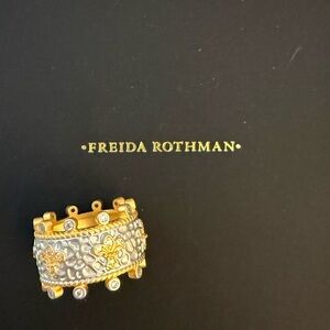Freida ROTHMAN IMPERIAL FLEUR DE LIS TEXTURED BAND STATEMENT RING